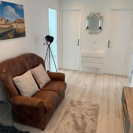 Tenjin 14 Guest house Bondy